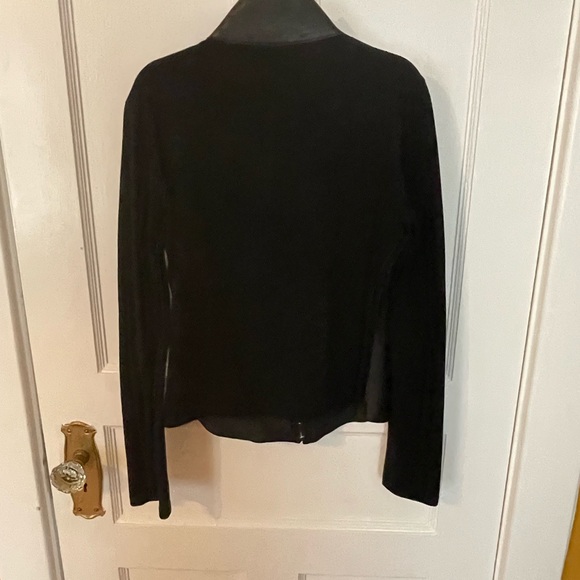 Genuine leather and jersey jacket, fitted, clasp closures. Perfect condition. - Picture 3 of 4